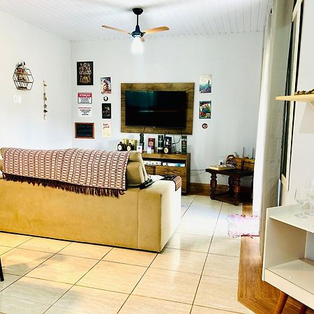 Casa Com Spa De Hidro, Aquecedor E Cromoterapia A 1,0 Km Do Centro Chapada dos Guimarães Kültér fotó