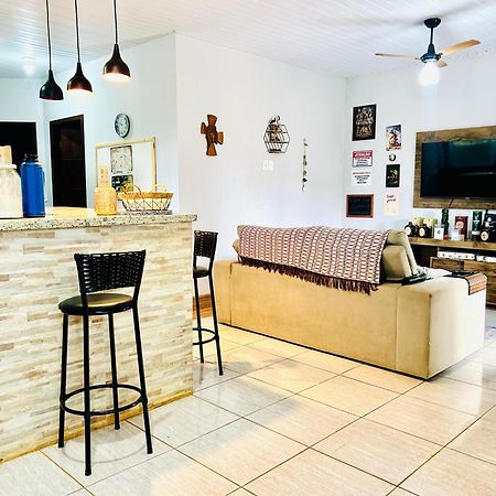 Casa Com Spa De Hidro, Aquecedor E Cromoterapia A 1,0 Km Do Centro Chapada dos Guimarães Kültér fotó