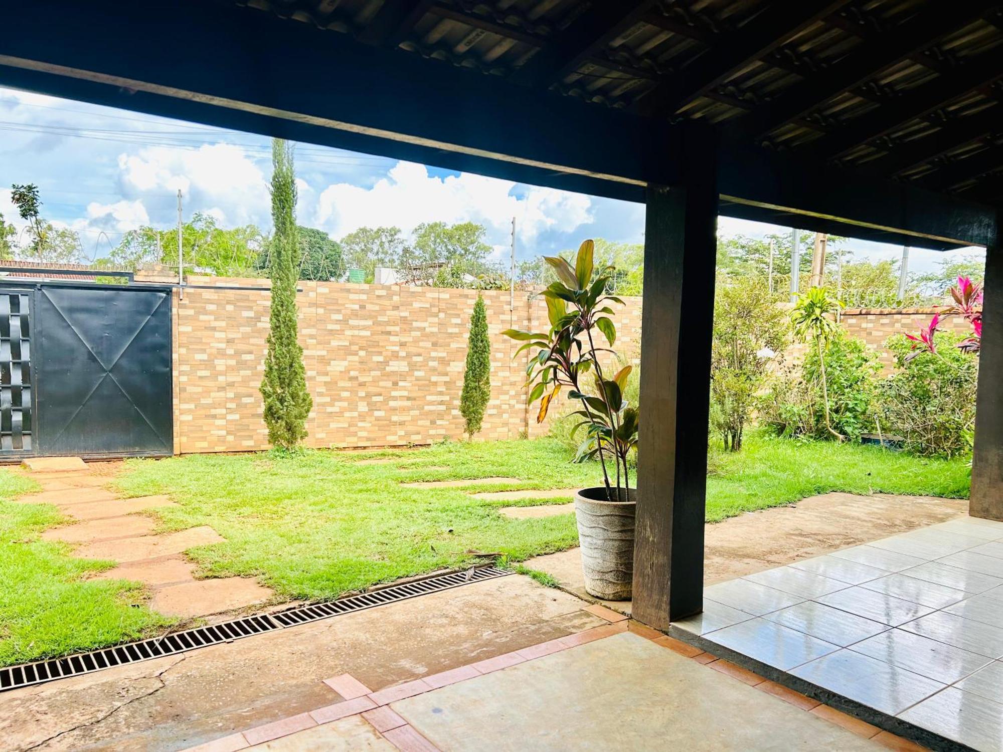 Casa Com Spa De Hidro, Aquecedor E Cromoterapia A 1,0 Km Do Centro Chapada dos Guimarães Kültér fotó